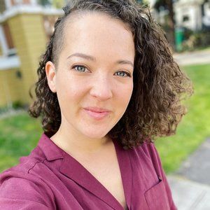 Meet your Posher, Megan